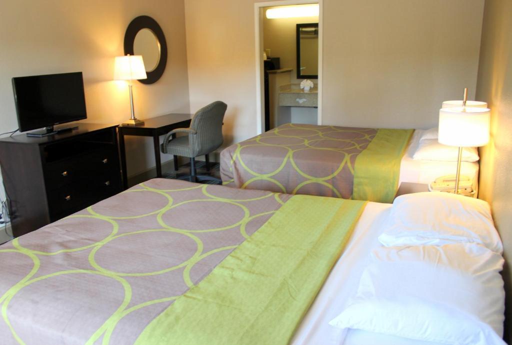Super 8 By Wyndham Salinas Motel Kamer foto