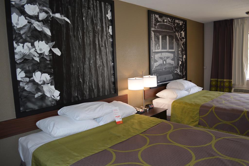 Super 8 By Wyndham Salinas Motel Kamer foto